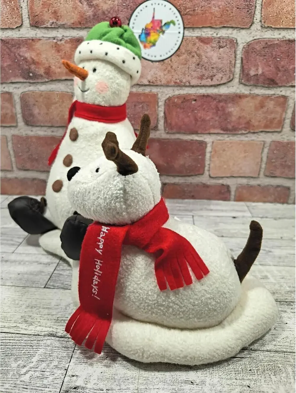 2004 Hallmark Jingle Pals Snowman Dog Animated Musical Plush Musical WORKS